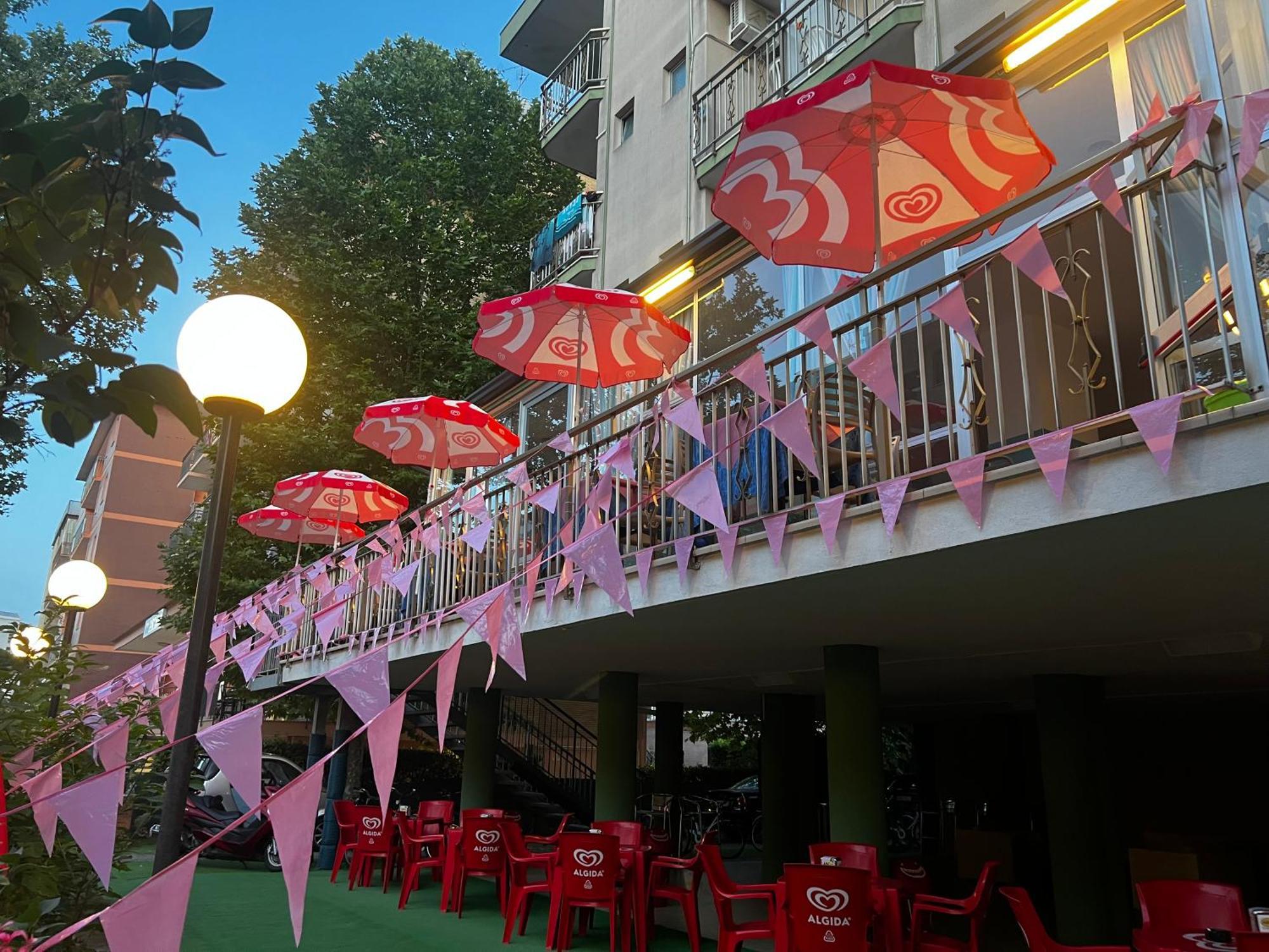 Hotel Napoleon Cesenatico Luaran gambar